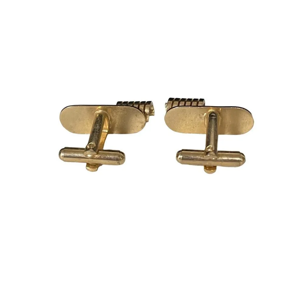 Gold Vintage Coil Cuff Link